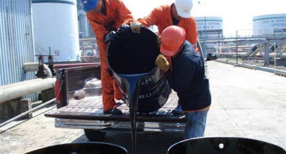 Ms presin para las naftas: el petrleo Brent toc mximo de octubre de 2014