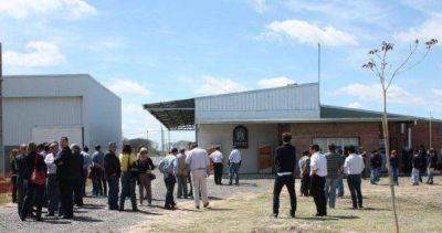 Abri� en 2015 y cerr� ahora: Asistotel baj� la persiana y dej� todo su personal en la calle