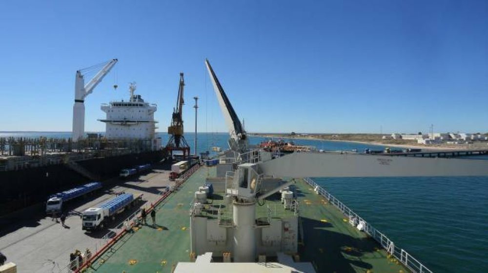 Ingresar�n por el puerto los molinos del parque e�lico de Pomona