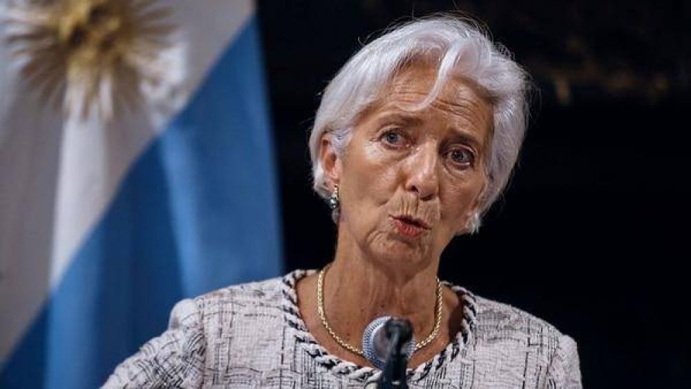 El FMI volvi a bajar sus previsiones para la economa argentina: caer 2,6% este ao y otro 1,6% el prximo