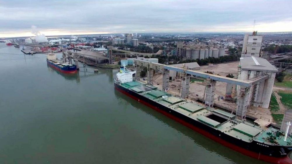 El puerto de Baha Blanca baja las tasas para insumos petroleros