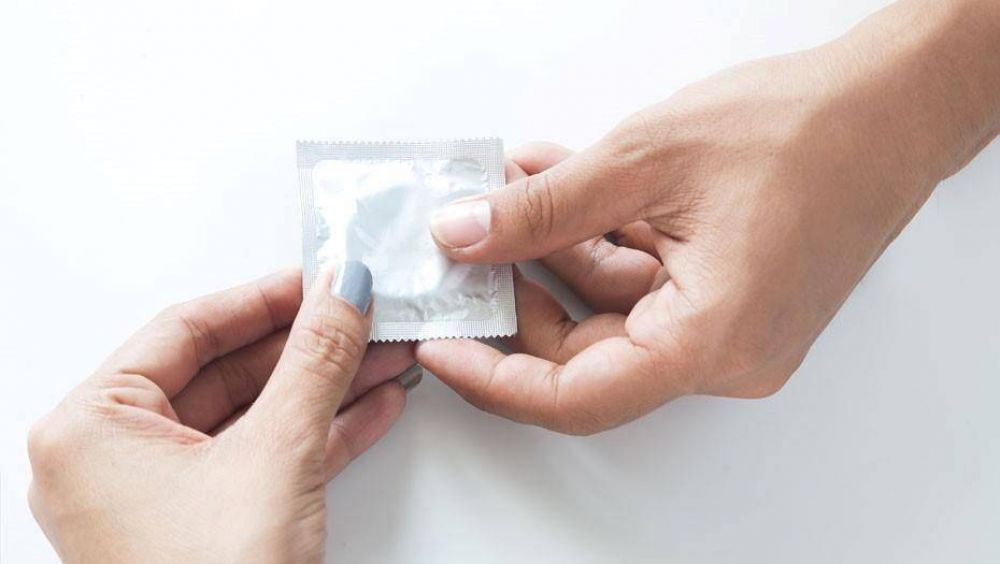 En medio del debate por la educacin sexual, la Ciudad se lanza a repartir preservativos en escuelas