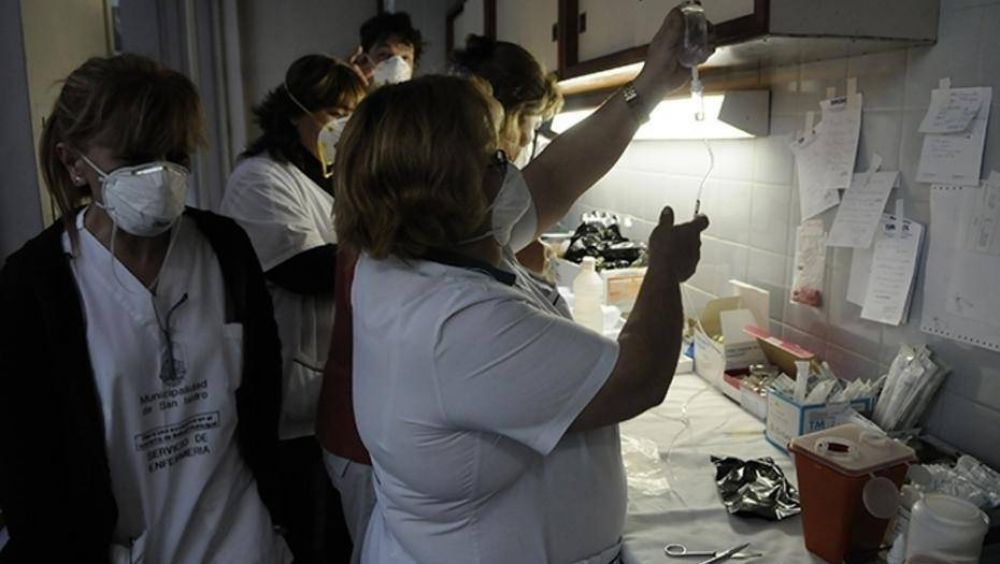 Argentina tiene una de las tasas ms bajas de enfermeros de la regin y buscan duplicarlos para 2020