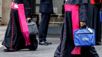 Religiosos en el S�nodo piden incentivar la participaci�n del pueblo de Dios