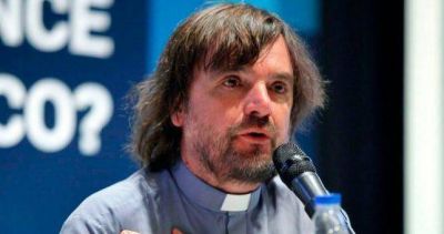 Los curas villeros salieron a respaldar a las organizaciones sociales