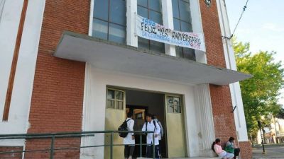 La Provincia, cerca de cumplir un mes de paros: no habr� clases jueves y viernes y se suspende la prueba Aprender