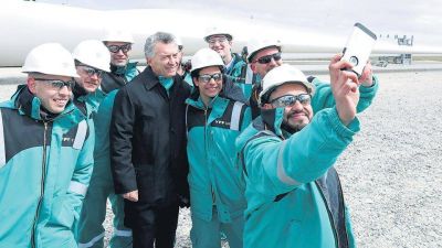 Macri al frente de la ofensiva contra Camioneros
