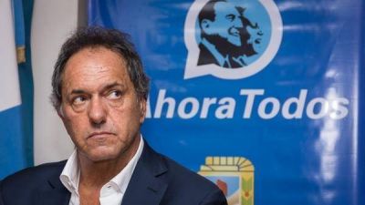Daniel Scioli va a juicio oral acusado de recibir d�divas