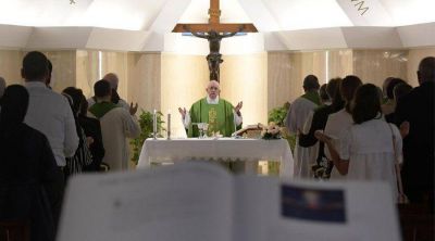 El Papa quiere cristianos empujados por el Esp�ritu Santo hacia fuera, hacia el horizonte