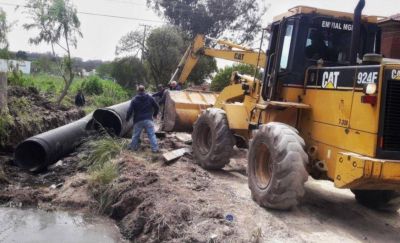 Avanzan los trabajos de bacheo en Playa Serena