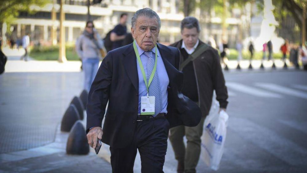 Autorizan a la petrolera de Eurnekian exportarle gas a Chile desde Neuqu�n
