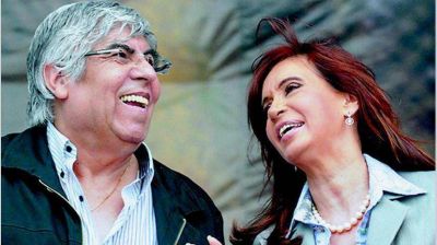 La l�nea invisible que une a CFK, Menem, Scioli y Hugo Moyano