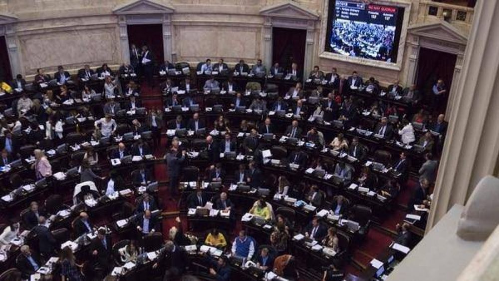 La Cmara de Diputados dio media sancin al Presupuesto 2019 tras una sesin tensa y ahora pasa al Senado