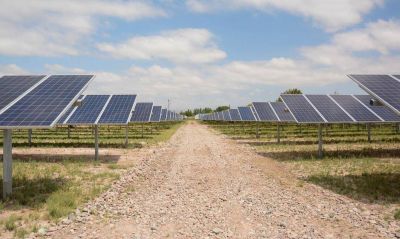 Inauguraron el Parque Fotovoltaico Las Lomitas: invirtieron más de $2,5 millones