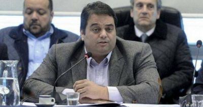 Otra vez denuncian un fraude millonario de Triaca en un gremio intervenido