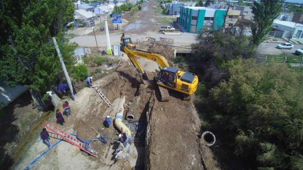 Tras las obras, se normaliza el servicio de agua en Roca