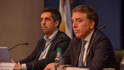 Consultoras y organismos internacionales proyectan el triple de recesi�n que el Gobierno