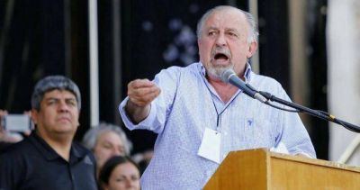 �El gobierno tiene como objetivo bajarle el costo de los salarios a los empresarios�