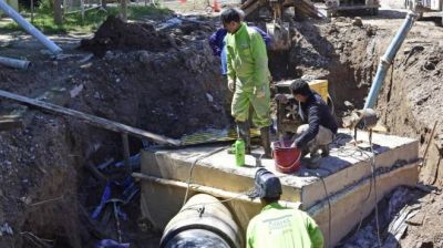 Roca complicada por el agua en un amplio sector de la ciudad
