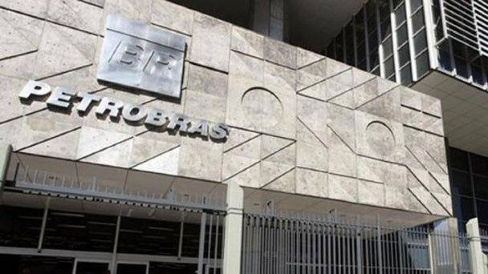 Petrobras podra vender activos adicionales por 20.000 millones de dlares en 2019