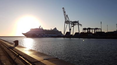 Puerto Bs. As: Estiman habr� r�cord de turistas en cruceros