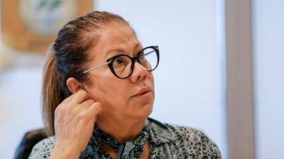 Graciela Cama�o: 