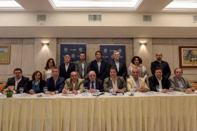 Arroyo present� el presupuesto 2019