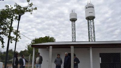 Tellechea recorri� obras de cloacas y agua potable en las localidades