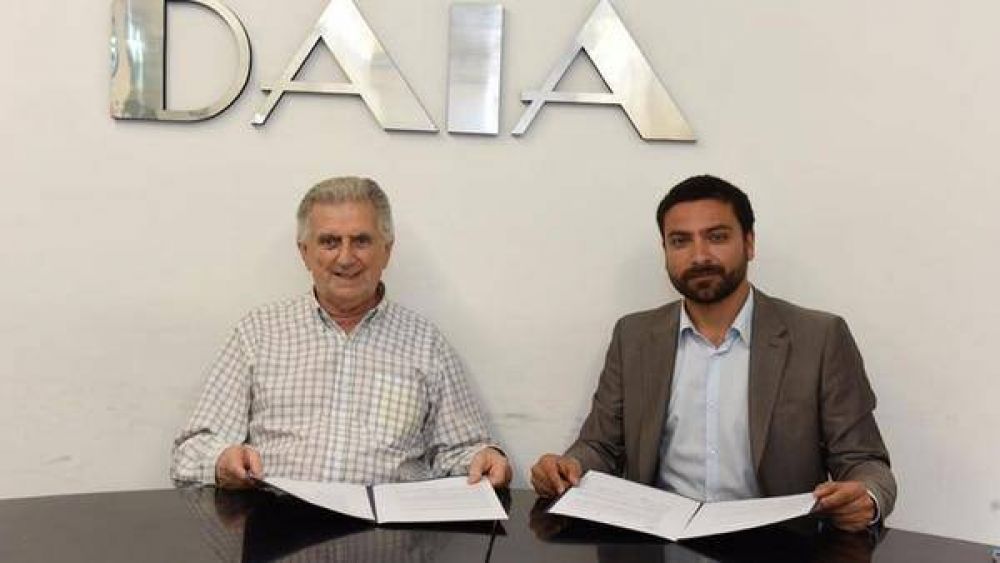 La DAIA y la Defensora del Pblico de Servicios de Comunicacin Audiovisual firmaron un convenio de cooperacin