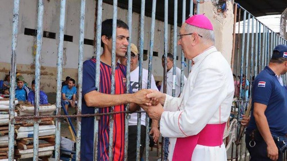 Paraguay: Mons. Adalberto Martnez Flores, nuevo Presidente de la Conferencia Episcopal