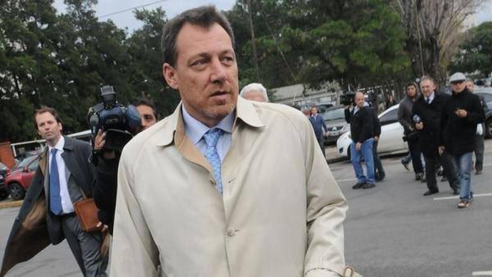 Detuvieron a un ex colaborador de Ricardo Echegaray en la AFIP: lo acusan de extorsionar a contribuyentes