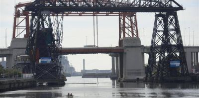 Riachuelo: tensi�n en el Gobierno por el traspaso de Acumar y un agujero $ 1.000 millones