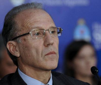 Ganancias, escuchas y reformas: define Rosenkrantz la agenda judicial de 2019 en Clar�n y La Naci�n
