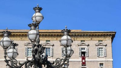 El Papa a 100 a�os de la Gran Guerra: ��Invirtamos en la paz!�