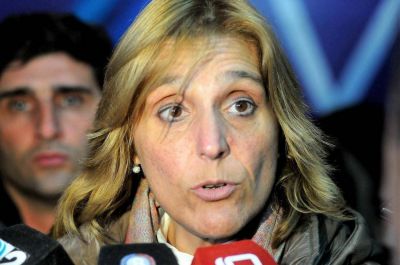 Baragiola critic� a Mourelle: �Tendr�a que suspender las vacaciones y solucionar los conflictos que gener�