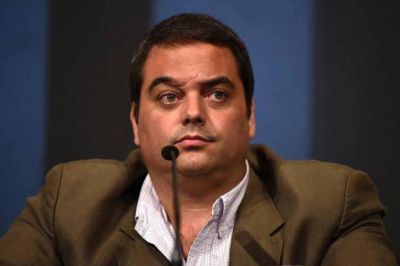 Nombres y perfiles para reemplazar a Triaca