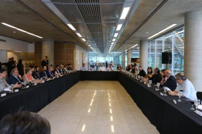 El gobierno de la Ciudad abri� sus puertas para el tradicional almuerzo interreligioso