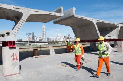Los recortes ya empezaron: este a�o se redujo el gasto en obras y subsidios