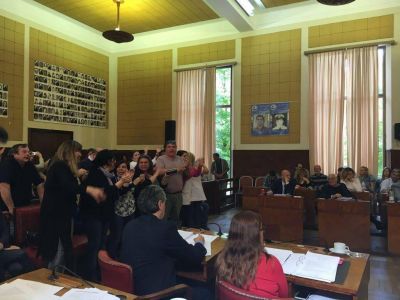 El Concejo aprob� la interpelaci�n a los secretarios de Educaci�n y Hacienda