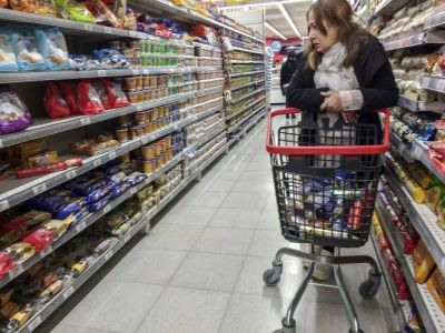 Aumentan los alimentos por encima de la inflaci�n y anticipan un incremento de la pobreza
