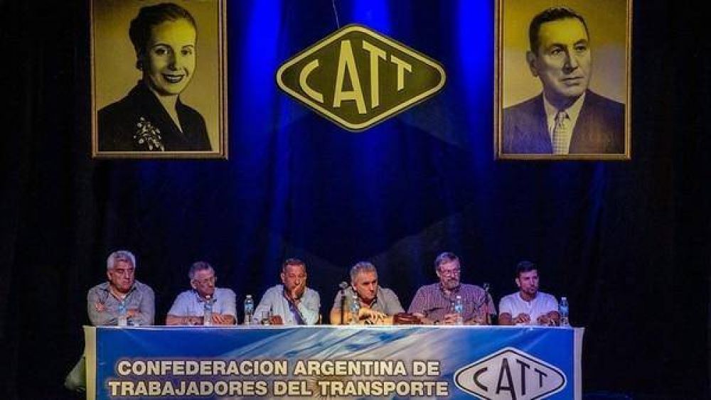 Los gremios del transporte amenazan con paralizar el servicio por varias horas tres das antes del G20