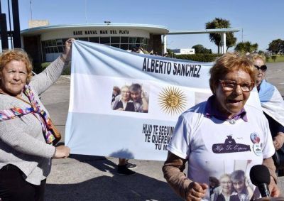 Dram�tico pedido: Como madre quiero tener siquiera un hueso de mi hijo�