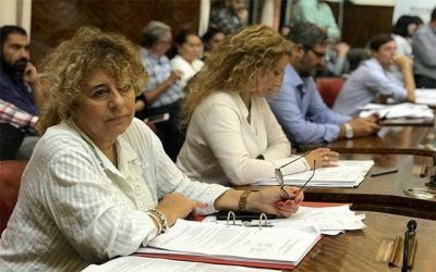 Insisten con el pedido de interpelaci�n a Magnolier
