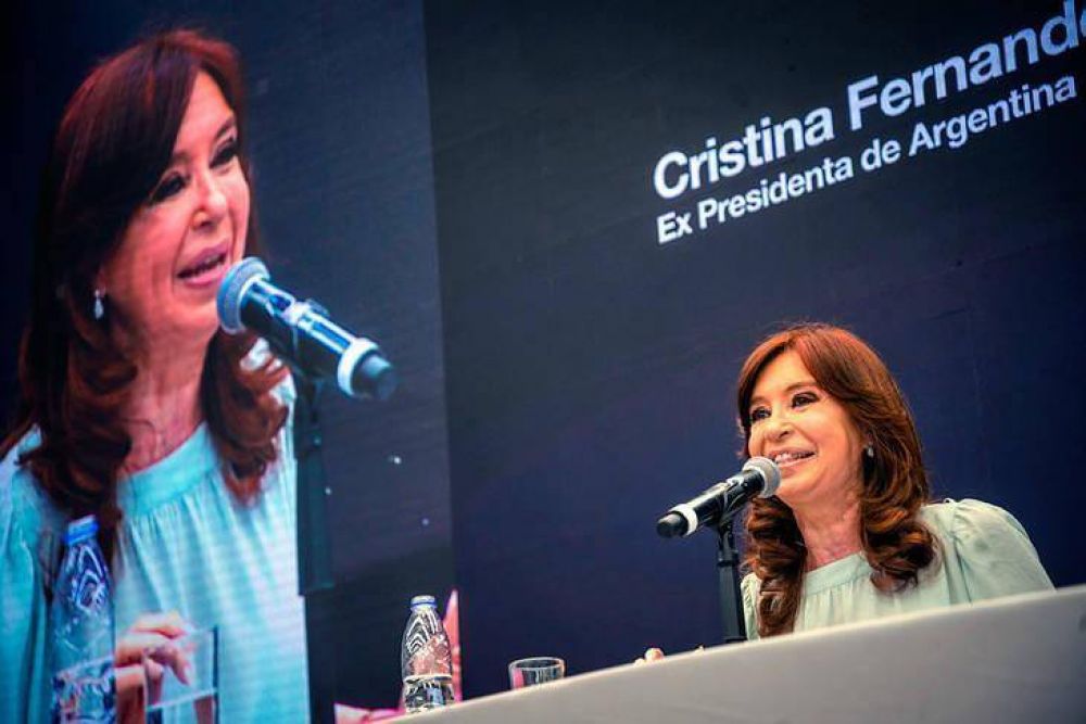 CFK llam a la construccin de un frente social, cvico y patritico contra el neoliberalismo