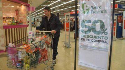 Pese a la atractiva promoci�n del Banco Provincia, el consumo en Buenos Aires da se�ales de recuperaci�n