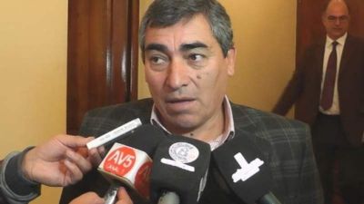 Denuncian que Guaraz cobr� $1.500.000 por cloacas que no ejecut�