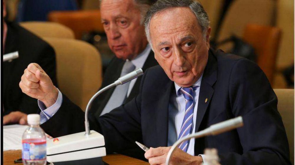 Industriales prevn nuevo frente de conflicto con gremios por pago del plus