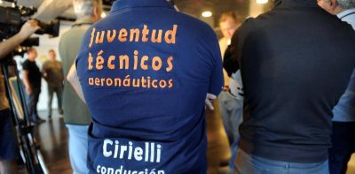 Aerol�neas: si no hay soluci�n, el paro del lunes se podr�a extender