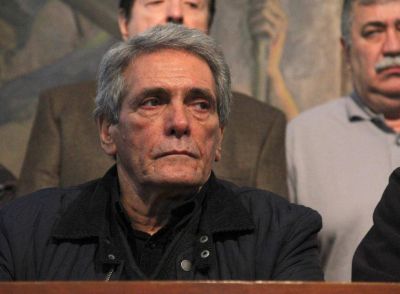 Acu�a: la CGT le pedir� el adelanto del aumento a jubilados
