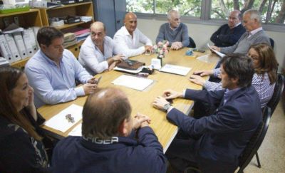 Paritaria municipal: el Ejecutivo propuso 7% y una suma fija de $2500